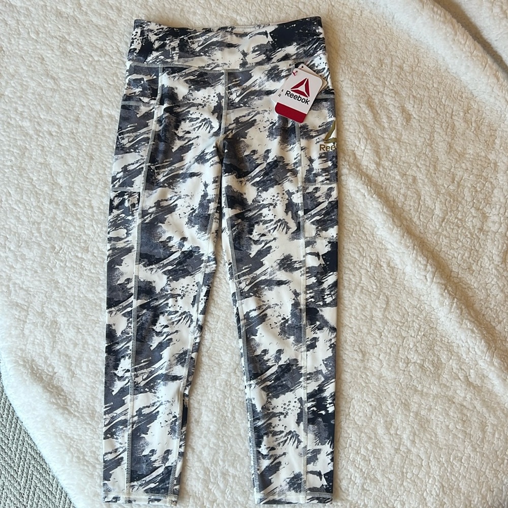 Reebok Athletic Pants - size L (10/12) NWT!